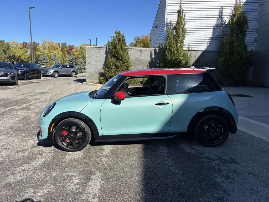 New 2026 MINI 2 Door Signature Plus Coupe
