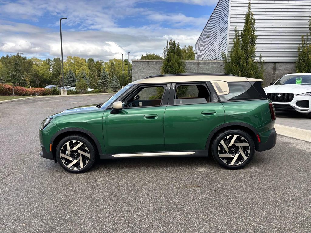 2025 Mini Countryman Signature photo 4
