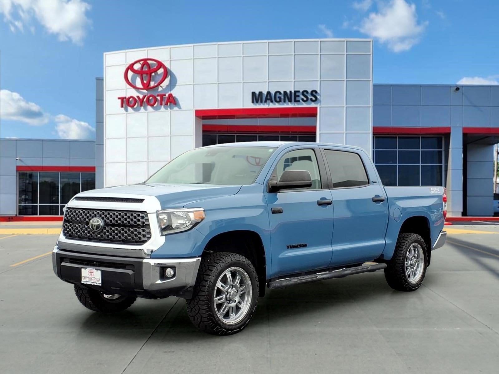 2021 Toyota Tundra SR5 5.7L 4WD Crew Max Short Bed's photo