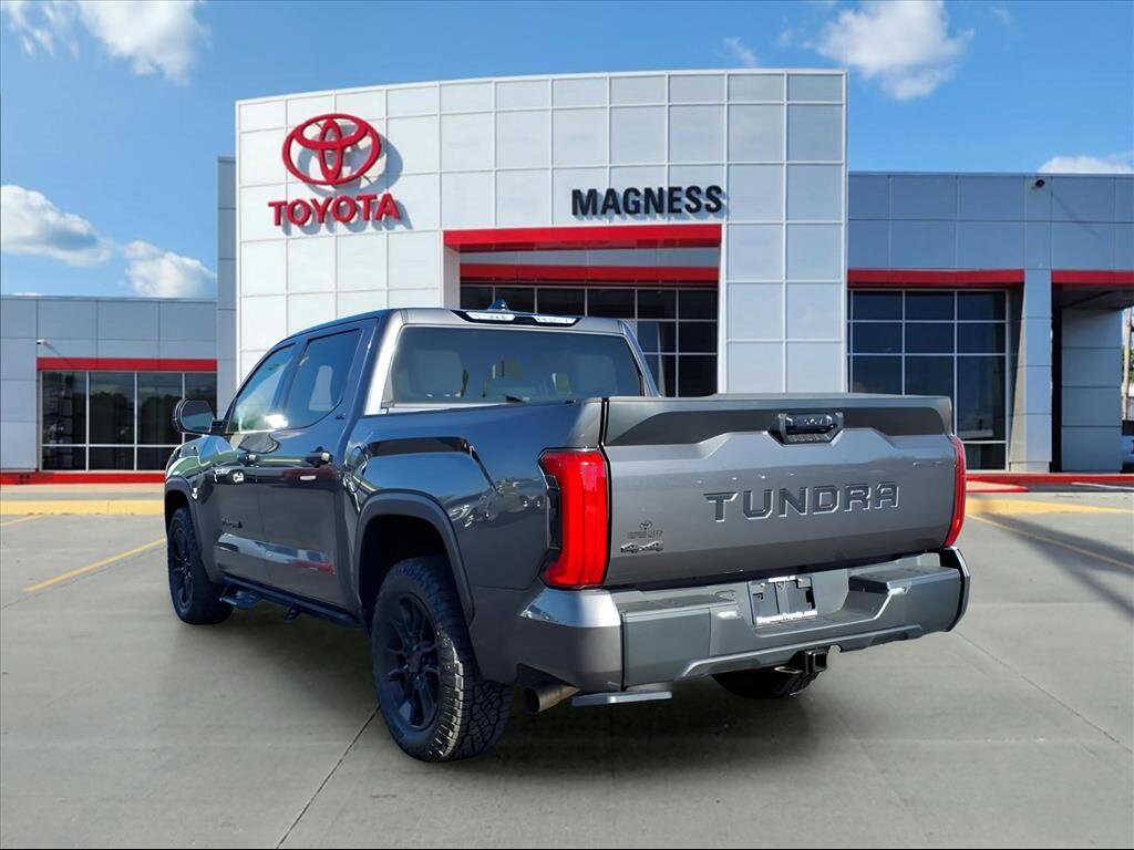 2022 Toyota Tundra SR5 photo 3