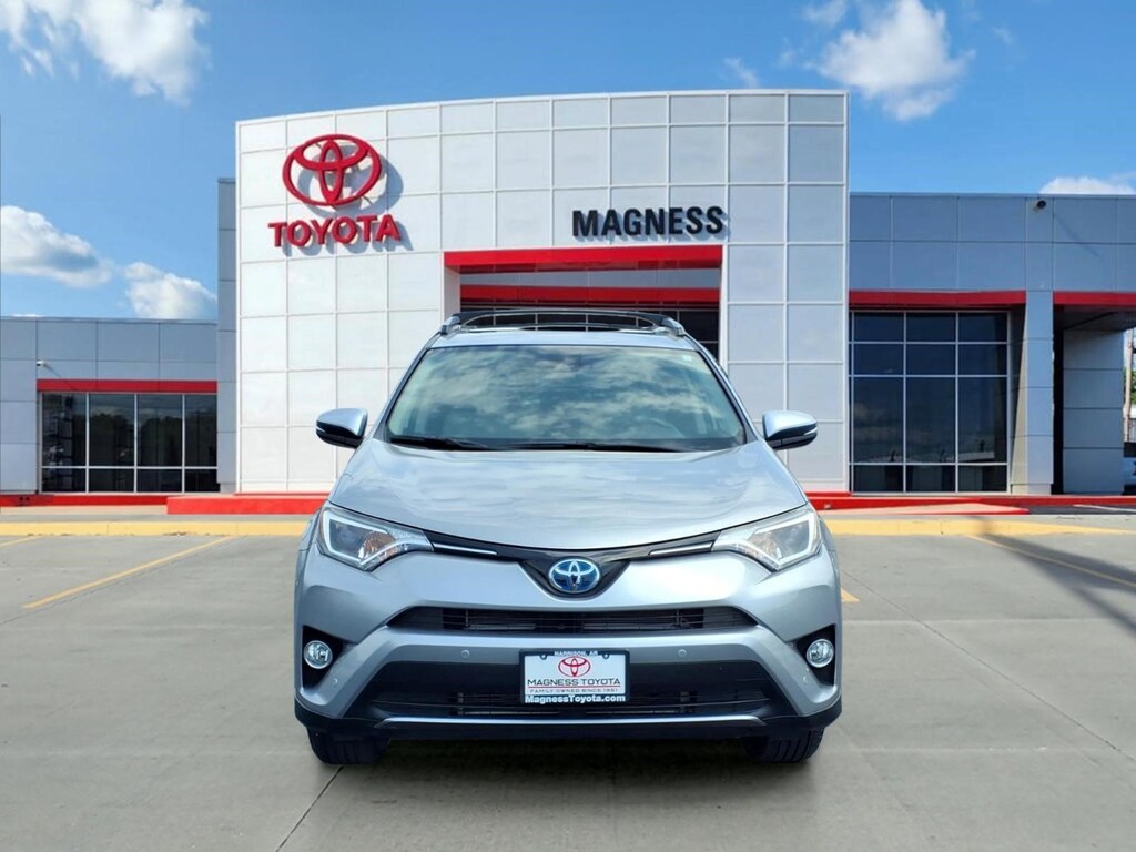Used 2017 Toyota RAV4 Hybrid XLE SUV