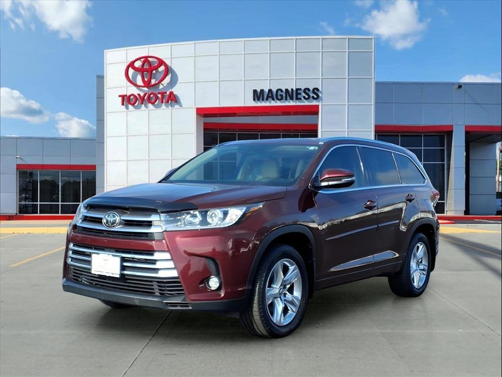 2019 Toyota Highlander Limited's photo