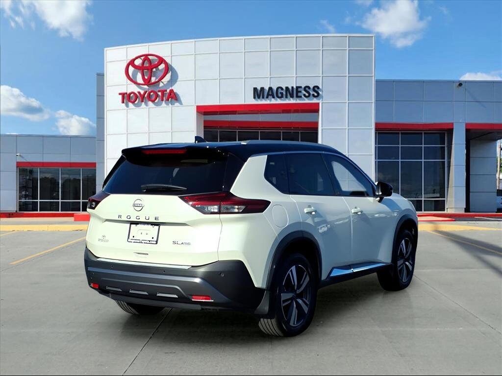 Used 2023 Nissan Rogue SL SUV