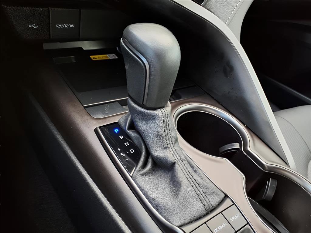 2024 Toyota Camry XSE - Photo 8