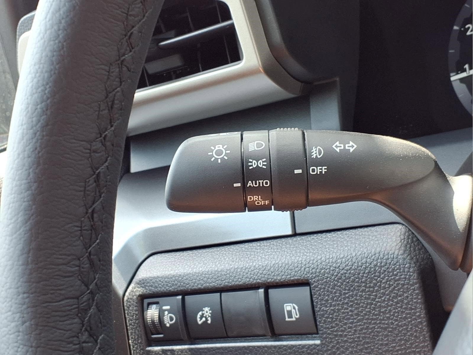 2026 Toyota Tacoma TRD Off Road - Photo 17