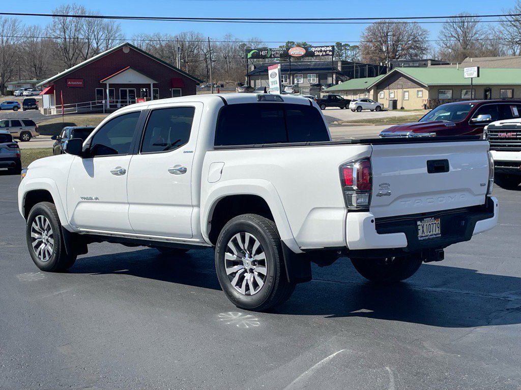 2022 Toyota Tacoma Limited V6 photo 4