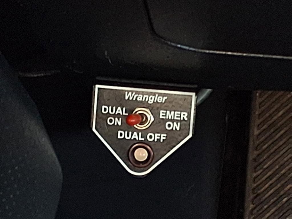 2014 Toyota FJ Cruiser Base - Photo 8