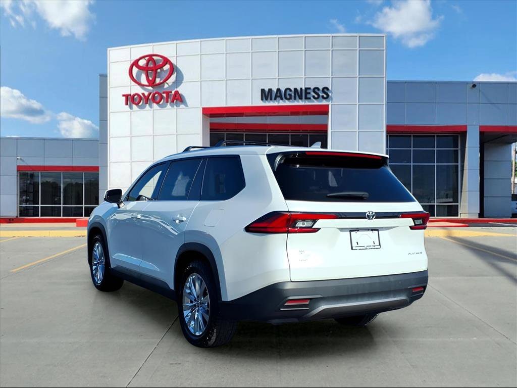 Used 2024 Toyota Grand Highlander Platinum SUV