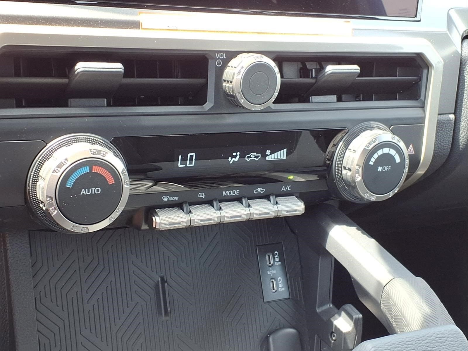 2026 Toyota Tacoma TRD Off Road - Photo 12