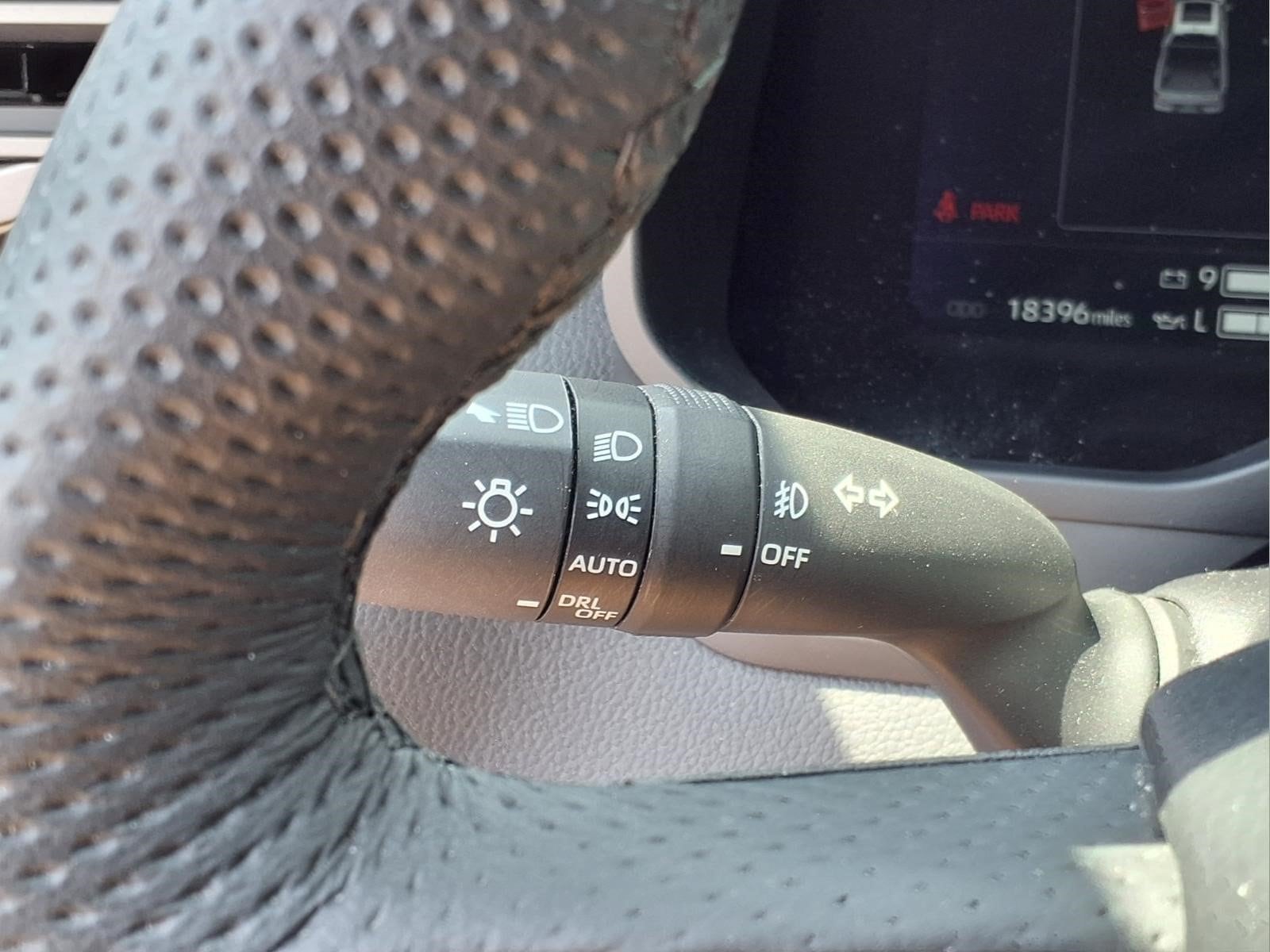 2025 Toyota Tundra Limited - Photo 18
