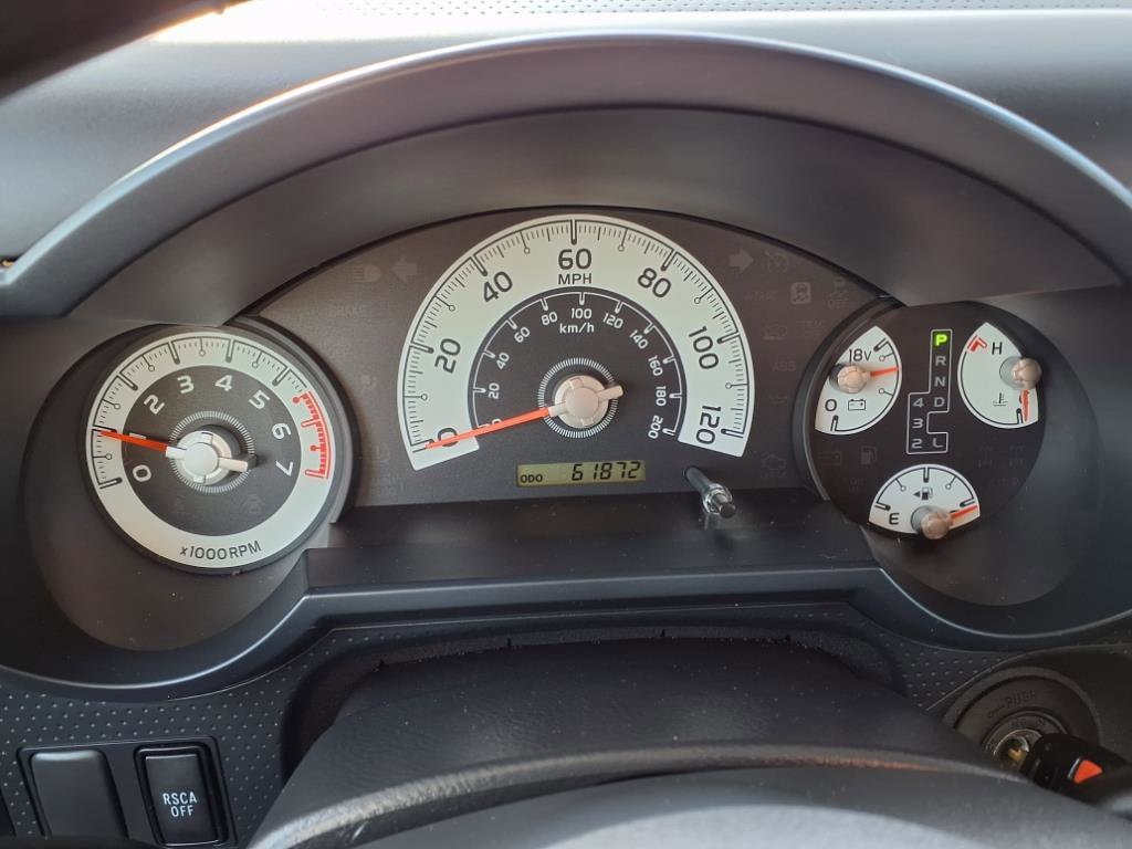 2014 Toyota FJ Cruiser Base - Photo 15