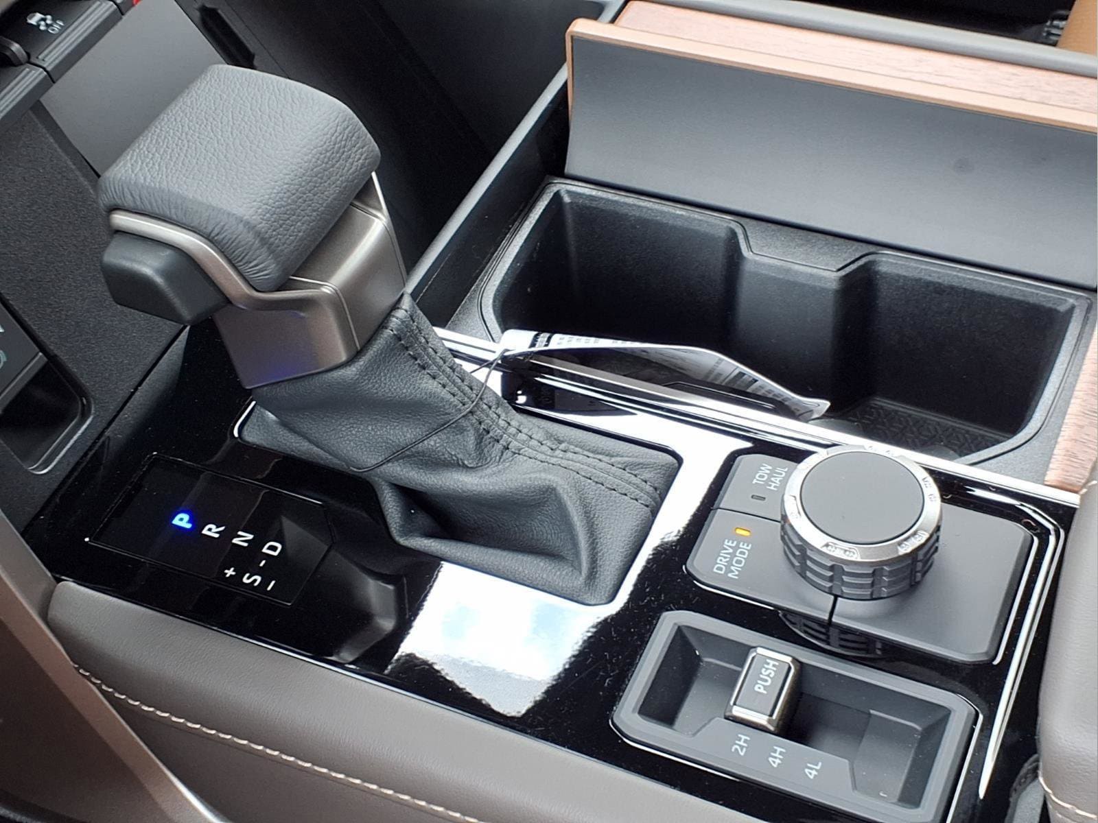 2026 Toyota Tundra 1794 Edition - Photo 13