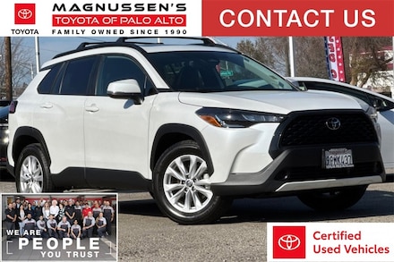 2024 Toyota Corolla Cross LE Sport Utility