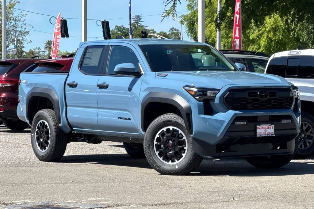 2026 Toyota Tacoma i-FORCE MAX TRD Off-Road photo 2