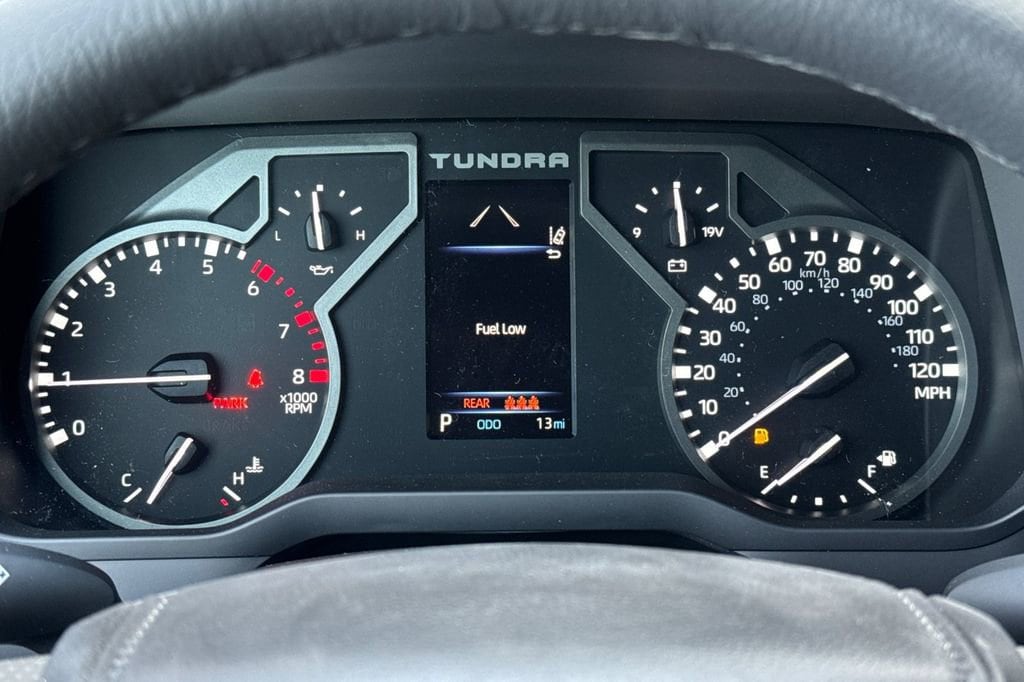 2026 Toyota Tundra SR5 - Photo 21