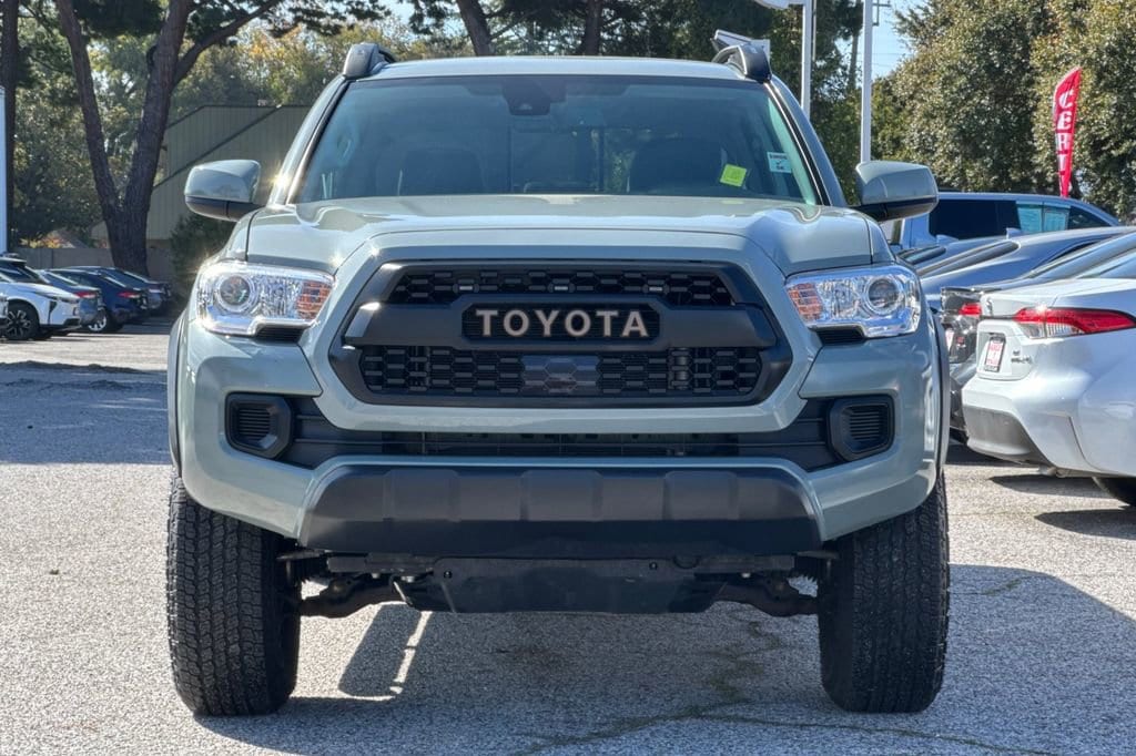 2023 Toyota Tacoma Trail Edition photo 3