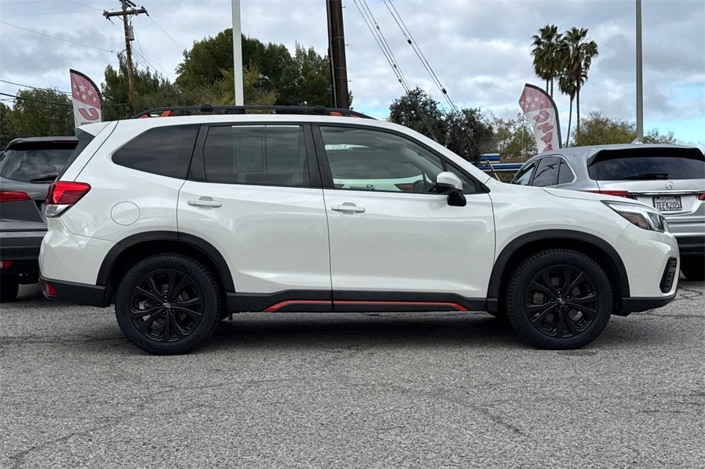 2020 Subaru Forester Sport photo 2
