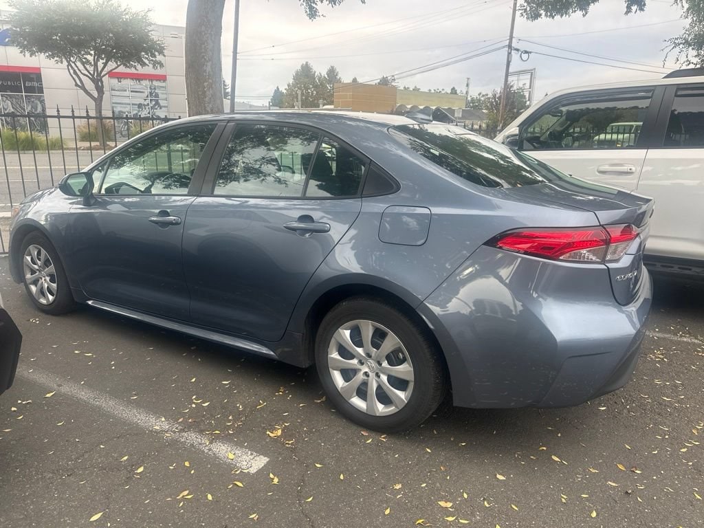 Certified 2025 Toyota Corolla LE Sedan