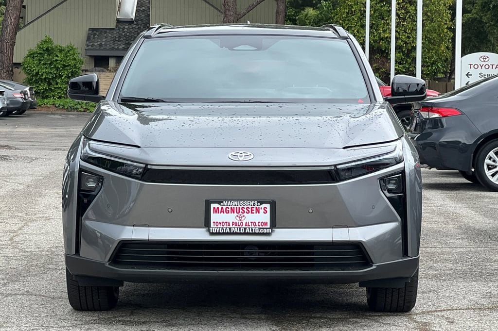 2026 Toyota bZ XLE photo 2