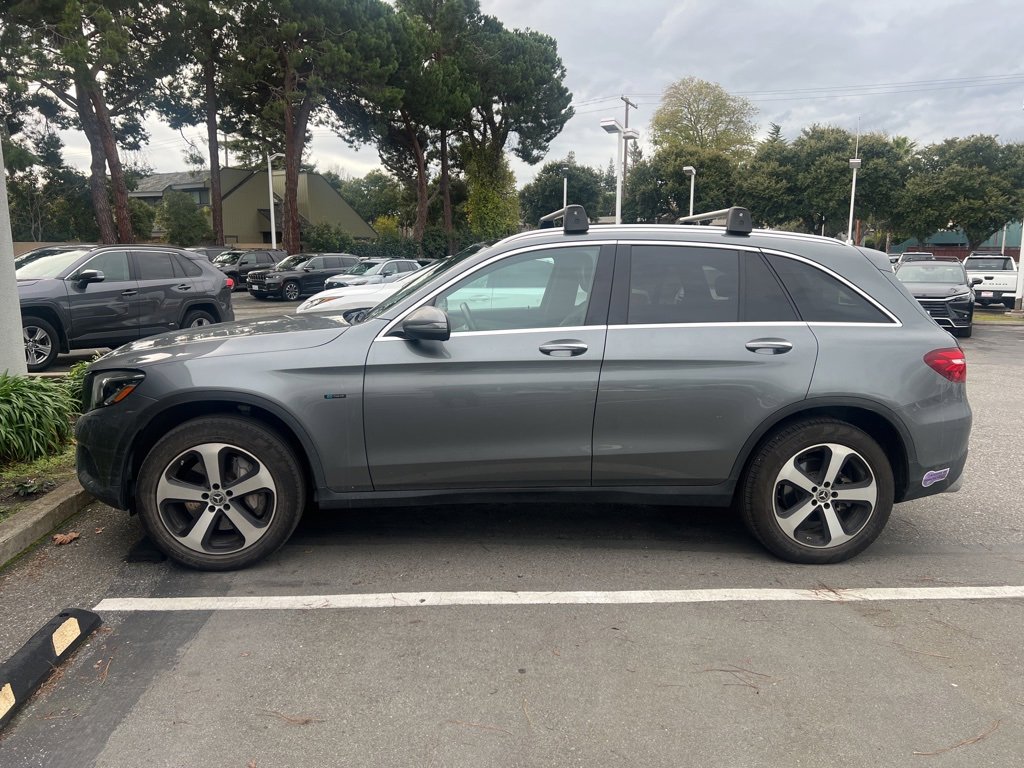 2019 Mercedes-Benz GLC GLC350e's photo