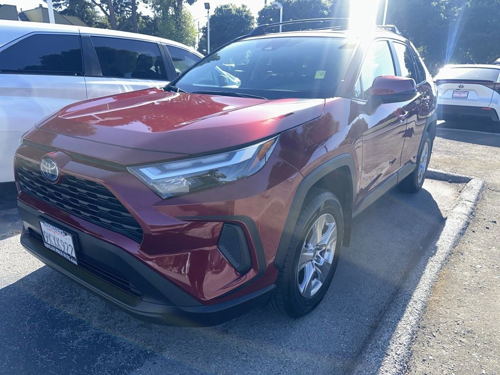 2024 Toyota RAV4 Hybrid LE AWD's photo