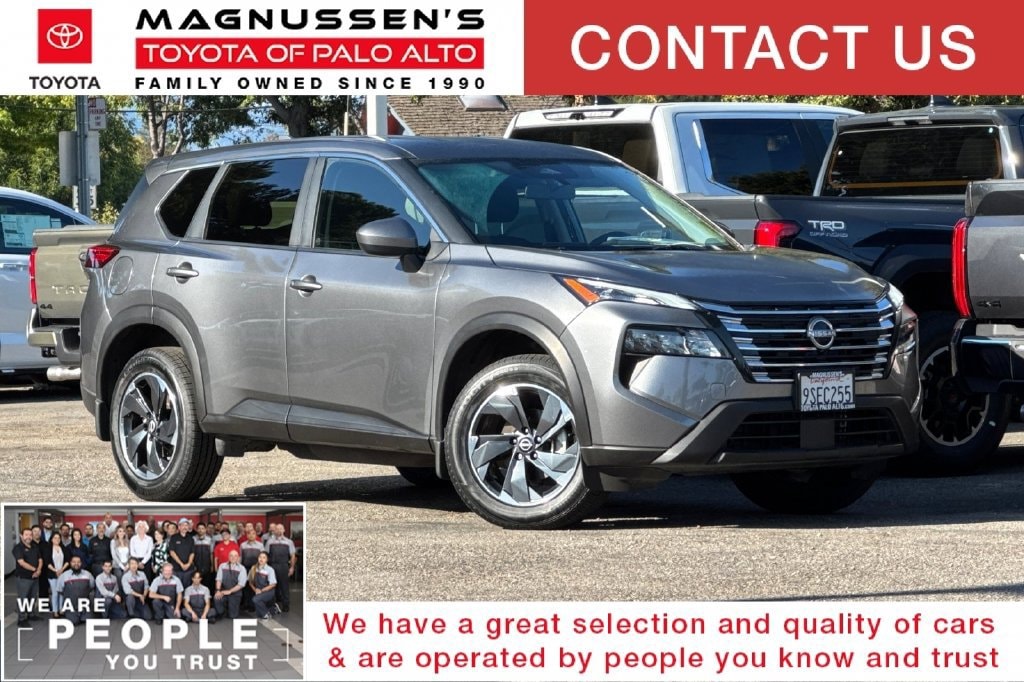 2025 Nissan Rogue SV