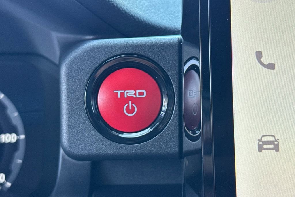 2026 Toyota 4Runner TRD Off-Road Premium - Photo 19