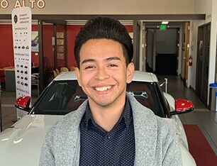 Staff member Jose Tenorio from ID_760b85b7e63e