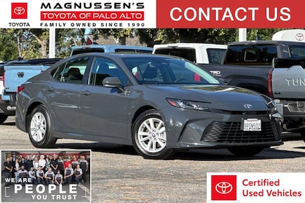 2025 Toyota Camry LE Sedan