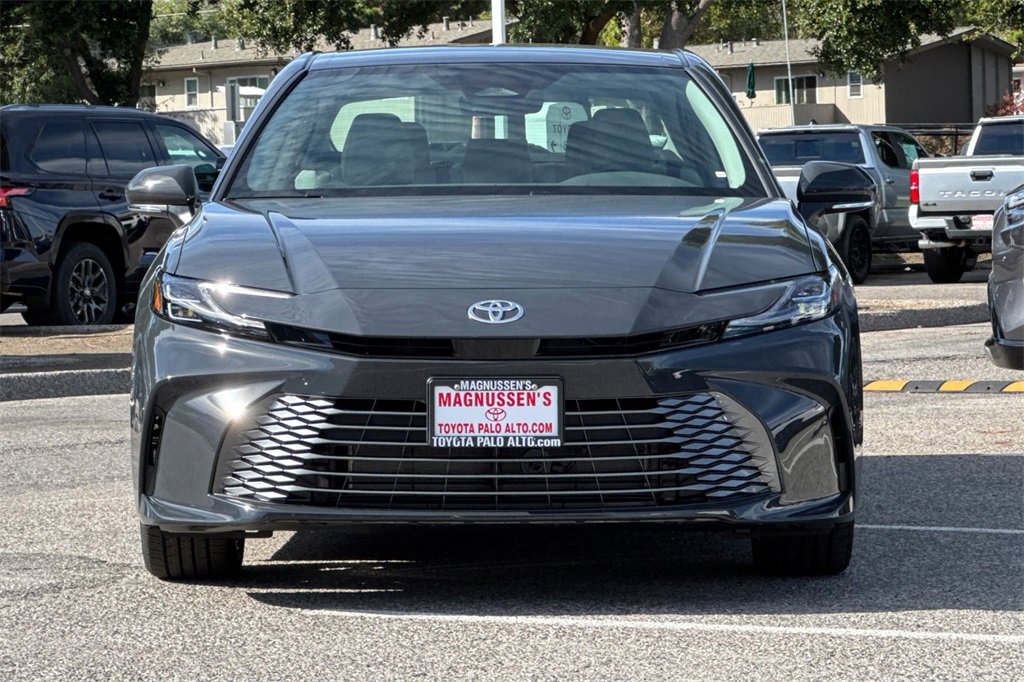 2026 Toyota Camry XLE photo 3
