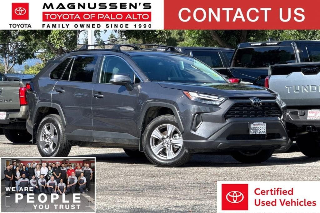 2025 Toyota RAV4 XLE AWD's photo