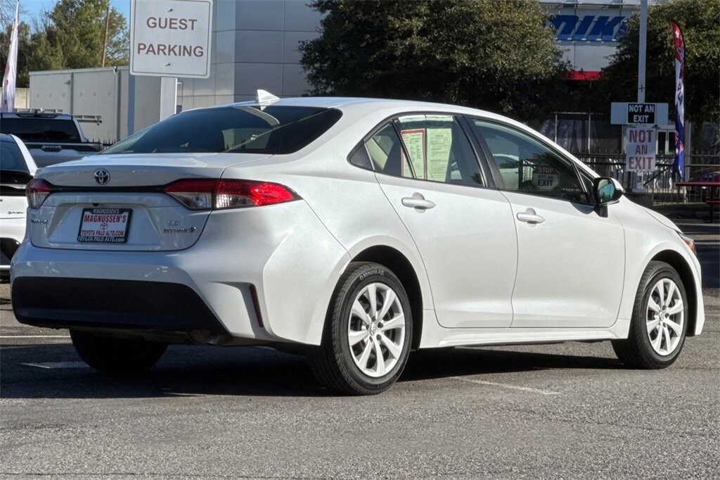 Certified 2024 Toyota Corolla Hybrid LE Sedan
