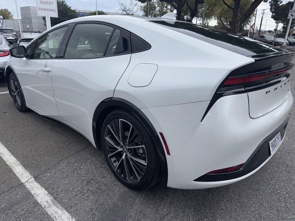 Used 2023 Toyota Prius XLE Hatchback