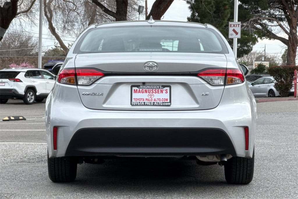 Certified 2025 Toyota Corolla LE Sedan