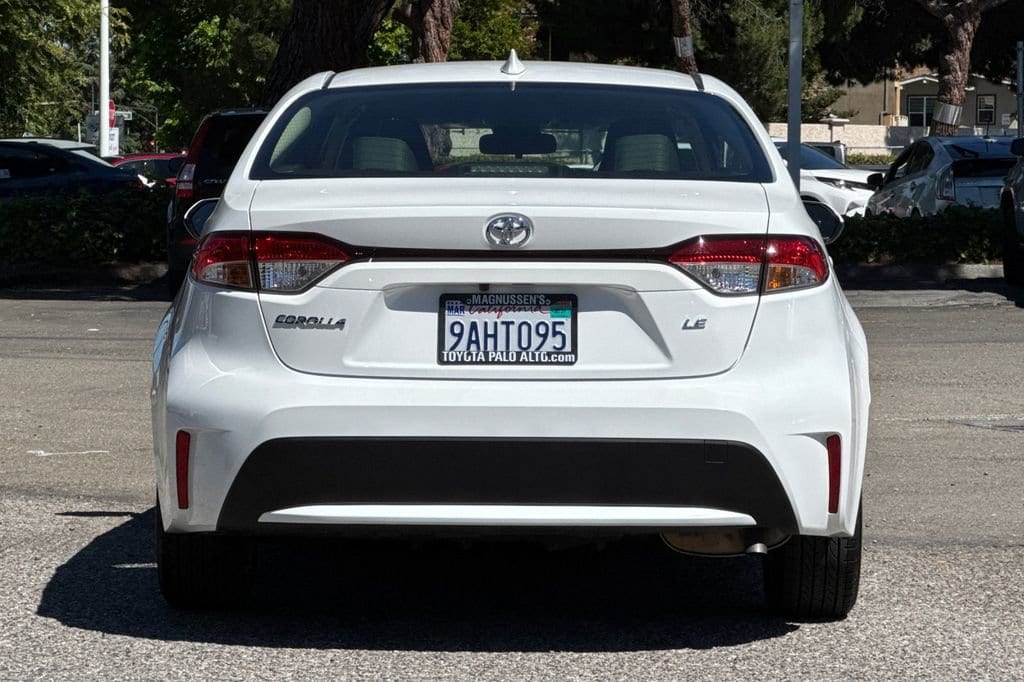 Certified 2022 Toyota Corolla LE Sedan