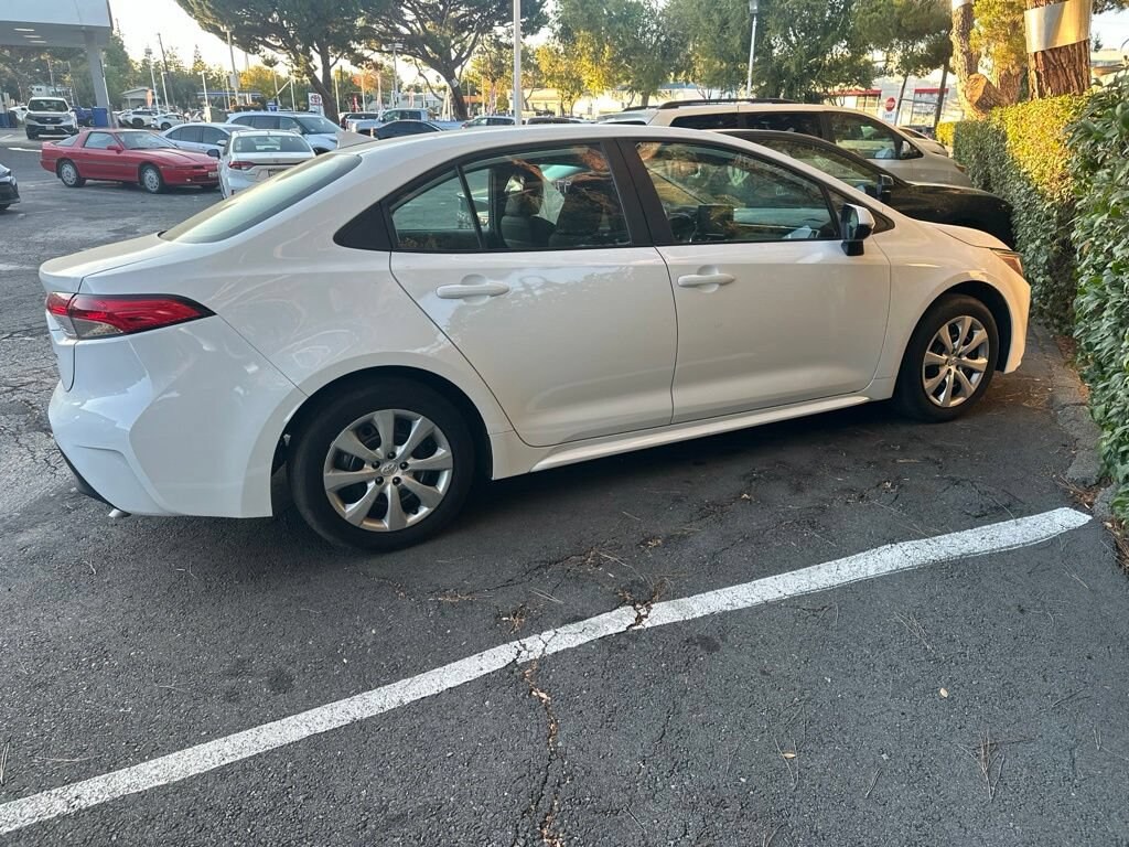 Used 2025 Toyota Corolla LE Sedan