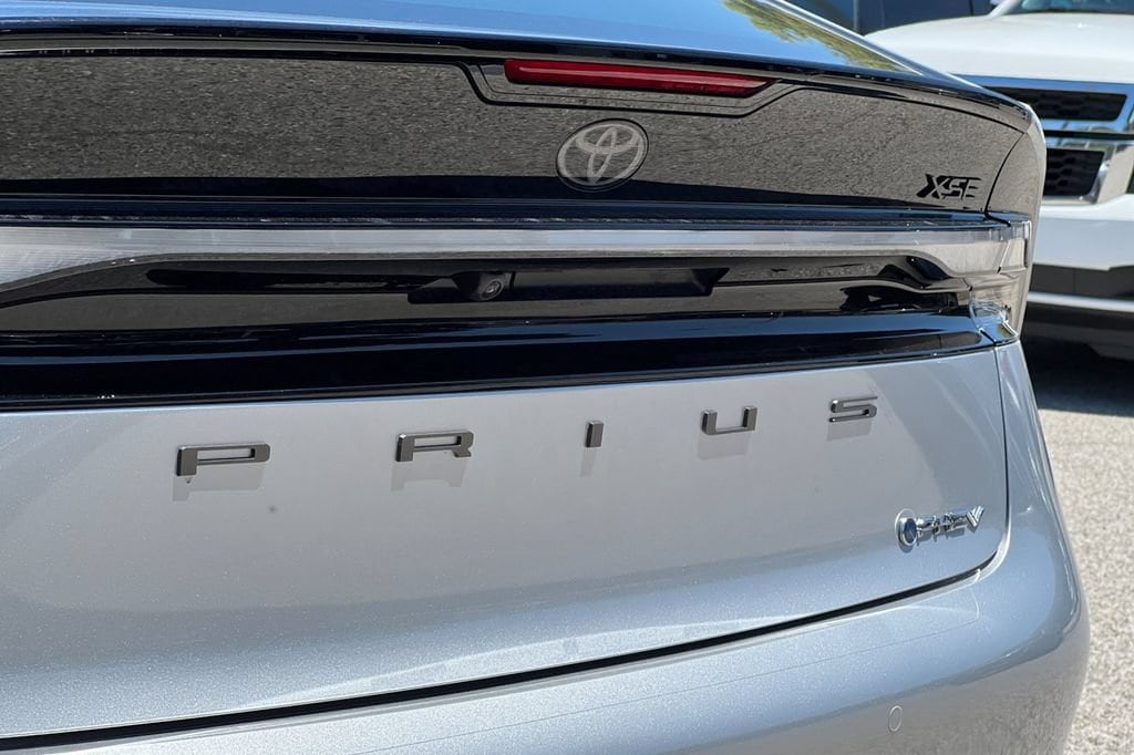 2026 Toyota Prius Plug-in Hybrid XSE - Photo 22