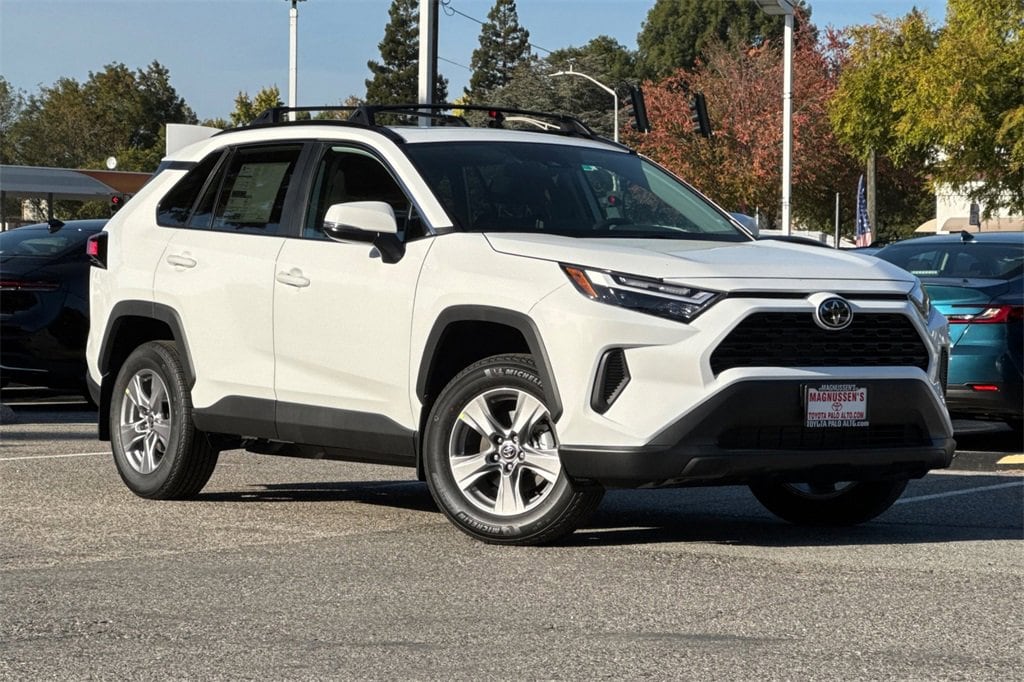 New 2025 Toyota RAV4 XLE SUV