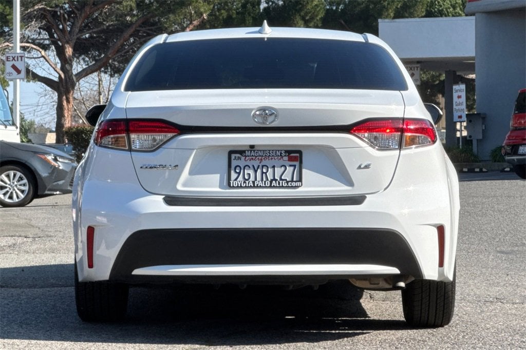 Certified 2022 Toyota Corolla LE Sedan
