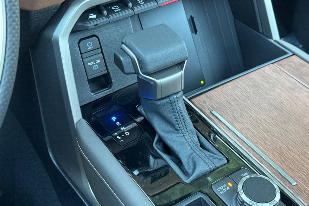 2026 Toyota Tundra 1794 Edition - Photo 18