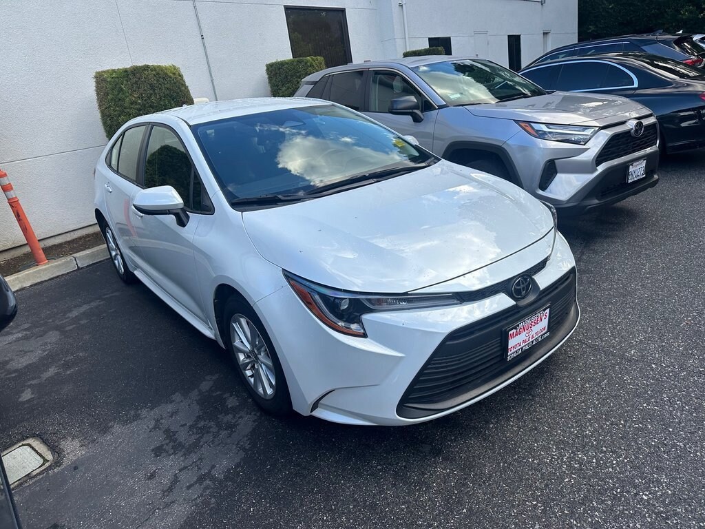 Used 2024 Toyota Corolla LE Sedan