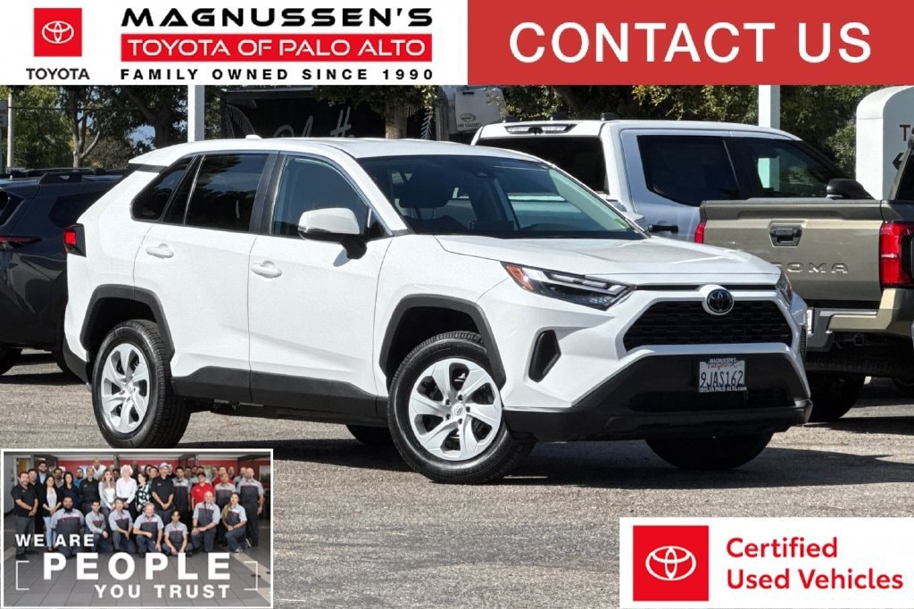 2023 Toyota RAV4 LE