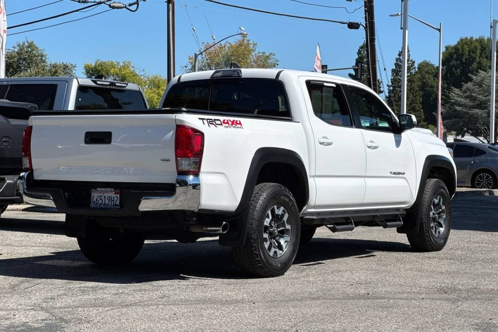 Certified 2017 Toyota Tacoma TRD Off-Road Truck