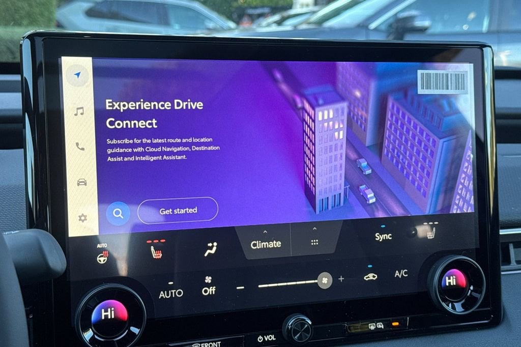 2026 Toyota bZ XLE - Photo 15