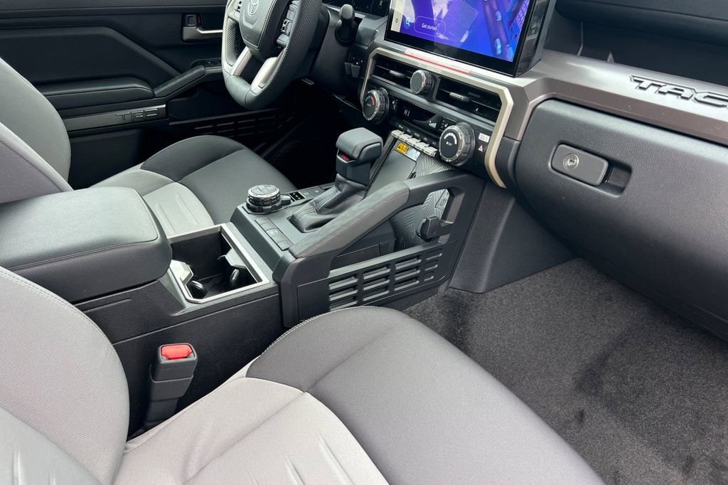 2026 Toyota Tacoma TRD Off Road - Photo 12