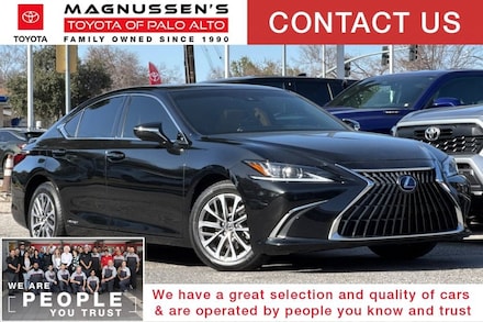 2022 LEXUS ES 300h Sedan