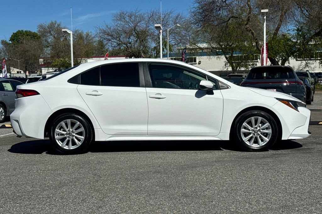 Certified 2025 Toyota Corolla LE Sedan