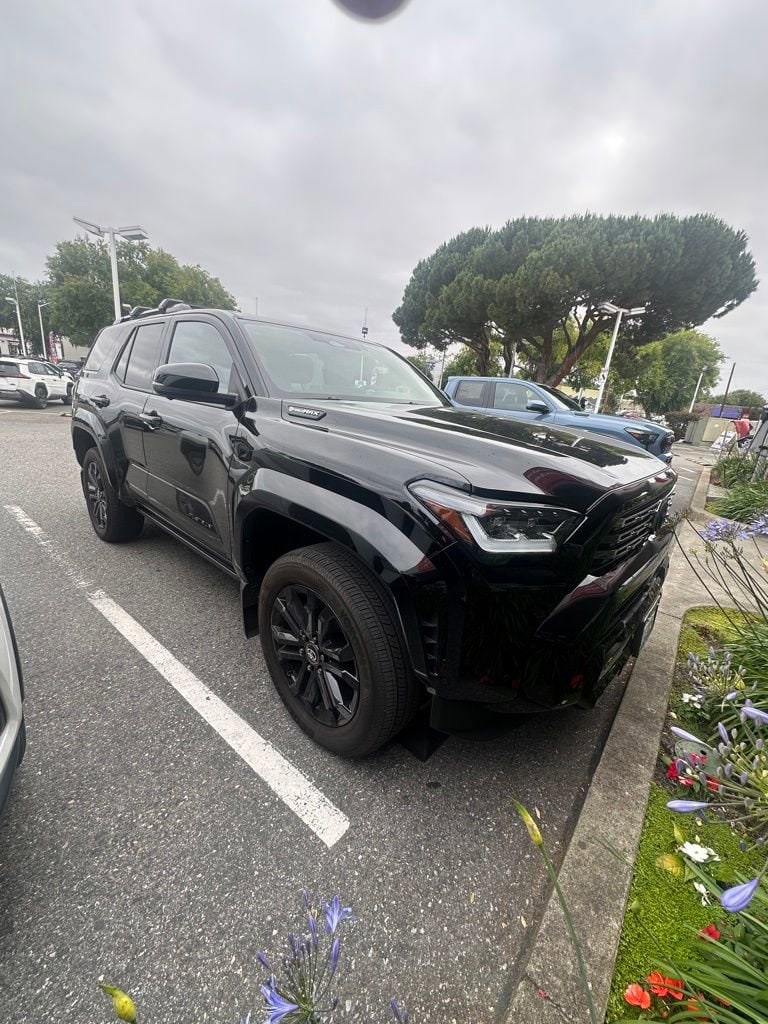 2025 Toyota 4Runner Hybrid Platinum i-FORCE MAX 4WD's photo