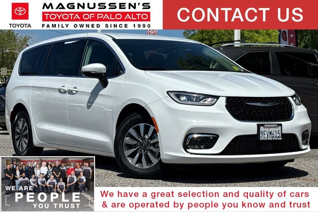 2023 Chrysler Pacifica Hybrid