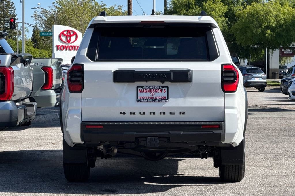 2026 Toyota 4Runner SR5 photo 5